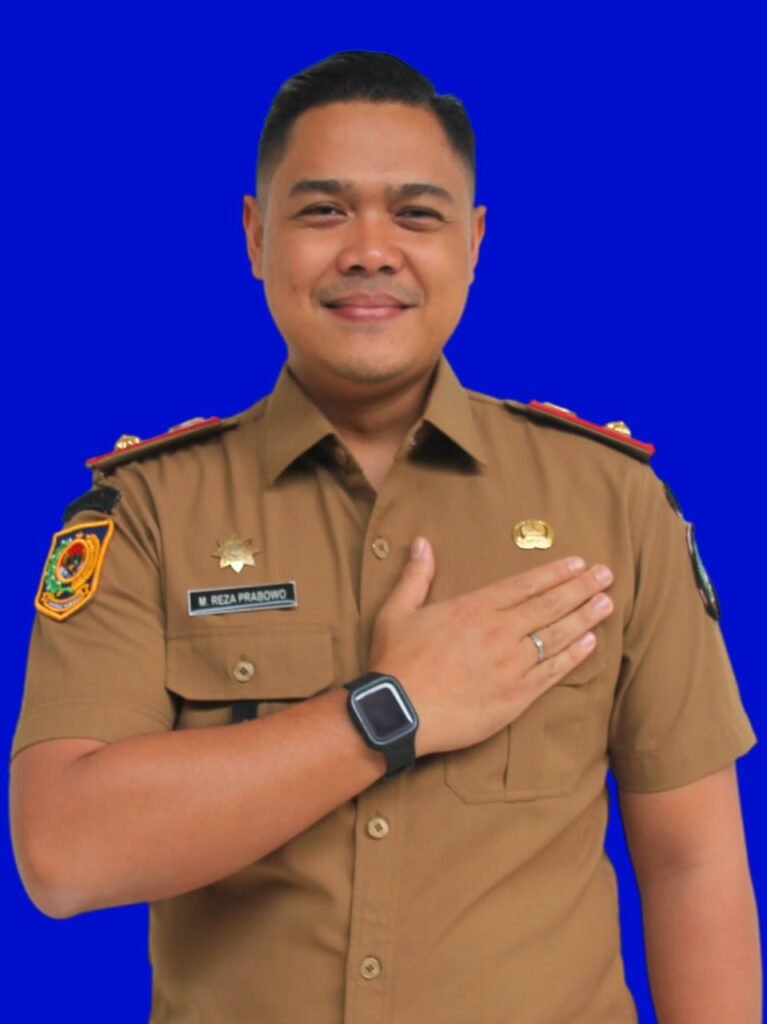 Plt Kadisdik Kalteng Minta Bila Ada Pungli di Sekolah Laporkan ke Pihaknya 1 1000415393