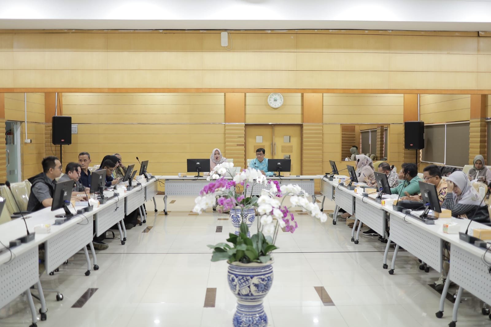 Komisi I Gali Informasi Desa Cerdas ke Jawa Barat 1 1000429781