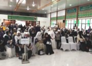 Petugas Imigrasi Kemenkumham Kalsel Layani Kedatangan Jamaah Haji Kloter Pertama di Banjarmasin 9 Petugas Imigrasi Kemenkumham Kalsel Layani Kedatangan Jamaah Haji Kloter Pertama di Banjarmasin