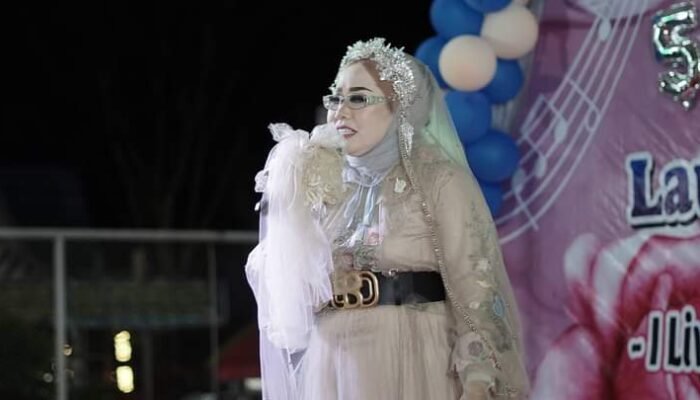 Sekretaris PAMDI HSS Yulia Azzahra Luncurkan Mini Album