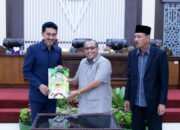 Bupati Sampaikan Pendapat Akhir Tiga Raperda