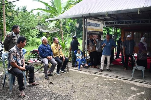 Hal 12 HSS 1 3 klm 7