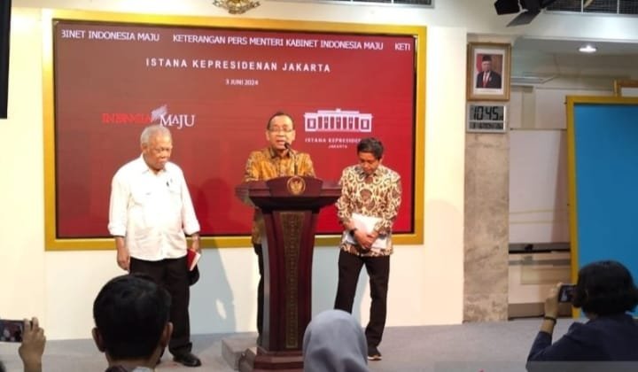 Mensesneg Umumkan Pengunduran Diri Kepala dan Wakil Otorita IKN 1 IMG 20240603 WA0008