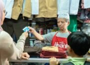 Menangkap Peluang dari Bonus Demografi di Era Digital 7 Menangkap Peluang dari Bonus Demografi di Era Digital