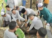Sekretariat DPRD Kalsel Bersama Bank Kalsel Laksanakan Ibadah Kurban 31 Sekretariat DPRD Kalsel Bersama Bank Kalsel Laksanakan Ibadah Kurban