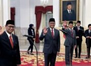 Presiden Jokowi Lantik Tiga Wakil Menteri 12 Presiden Jokowi Lantik Tiga Wakil Menteri