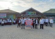 Ratusan Warga Kemenag HSS Berdemo, Tolak Rusmadi Sebagai Pimpinan