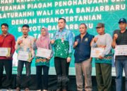 Peringati Hari Krida Petani Kota Banjarbaru Terima Bantuan 29 Peringati Hari Krida Petani Kota Banjarbaru Terima Bantuan
