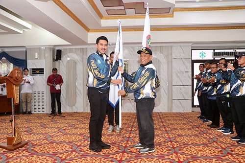 Target Juara Umum, Bupati Lepas Kontingen Porseni PGRI Banjar 1 9 Target Juara Umum