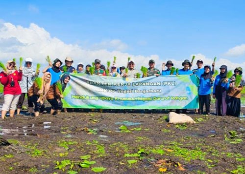 Hal 10 3 KLm Martapura Tanam padi
