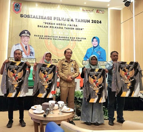 Hal 10 4 KLm Kaos Pemilu