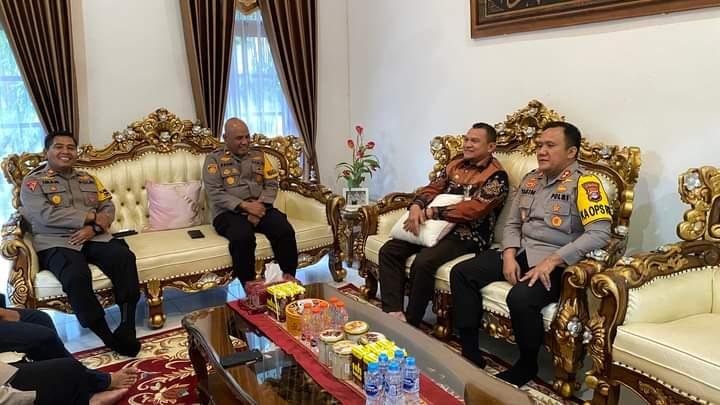 Hal 12 HSS 1 3 klm 10