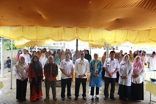 Sekolah Lansia di Desa Baru Diresmikan 1 Hal 12 HSS 1 3 klm 2