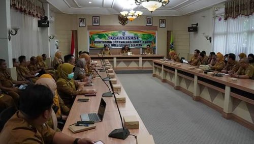 Hal 12 HSS 1 3 klm 7