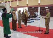Sekda Minta ASN Dilantik Bekerja Sesuai Topuksi 15 Sekda Minta ASN Dilantik Bekerja Sesuai Topuksi