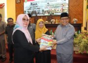 Pendapatan Daerah Tabalong TA 2024 Diproyeksi Rp2,6 Triliun Lebih 13 Pendapatan Daerah Tabalong TA 2024 Diproyeksi Rp2,6 Triliun Lebih