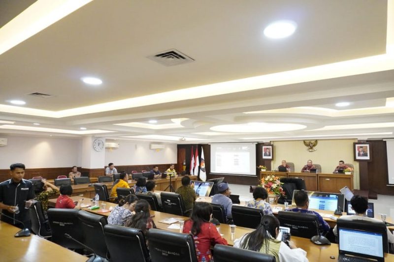 Kepala Bappedalitbang Paparkan Evaluasi Raperda RPJPD Kalteng Tahun 2025- 2045