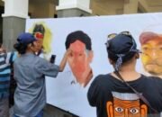 Ratusan Relawan Penuhi DPRD Kota Surakarta untuk Lepas Gibran 29 Ratusan Relawan Penuhi DPRD Kota Surakarta untuk Lepas Gibran
