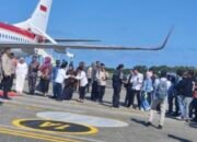 Kenakan Jaket Touring, Presiden Tiba di Balikpapan Disambut influencer