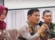 Polda Kalsel Kerahkan 585 Personel Kawal Pendaftaran Pasangan Calon di KPU 21 Polda Kalsel Kerahkan 585 Personel Kawal Pendaftaran Pasangan Calon di KPU