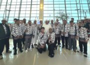 Haru dan Bahagia Sambut Kedatangan Jemaah Umrah YNS Center 15 Haru dan Bahagia Sambut Kedatangan Jemaah Umrah YNS Center