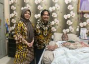 Anggap Orang Tua Sendiri, Hasnuryadi Sulaiman Kunjungi HG Rusdi Effendi 21 Anggap Orang Tua Sendiri, Hasnuryadi Sulaiman Kunjungi HG Rusdi Effendi