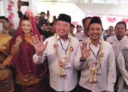 Muhidin - Hasnur Resmi Daftar ke KPU Kalsel, Ingin Bangun Banua Bersama dan Merangkul Semua 30 Muhidin – Hasnur Resmi Daftar ke KPU Kalsel, Ingin Bangun Banua Bersama dan Merangkul Semua