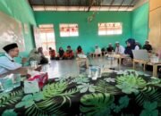 Prodi PMTK UNUKASE Ajak Guru di MTs Baitul Ma'mur Menarik dan Efektif Dalam Pembelajaran 33 Prodi PMTK UNUKASE Ajak Guru di MTs Baitul Ma’mur Menarik dan Efektif Dalam Pembelajaran