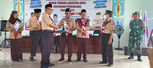 Kepala PTSP H.Hariawan Tutup KML Pramuka Kwarcab 1508 Katingan. 1 15 katingan