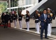 Presiden dan Ibu Negara Tiba di Gedung Nusantara Hadiri Sidang Tahunan MPR 2024 33 Presiden dan Ibu Negara Tiba di Gedung Nusantara Hadiri Sidang Tahunan MPR 2024