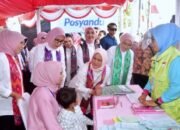 Iriana Jokowi Tinjau Vaksinasi Anak di Posyandu Kota Makassar