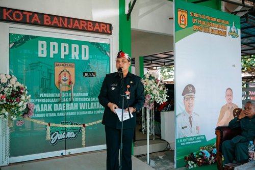 Wali Kota Banjarbaru Resmikan Kantor UPT Pajak Daerah Wilayah I 1 Hal 10 2 Klm BJB 2