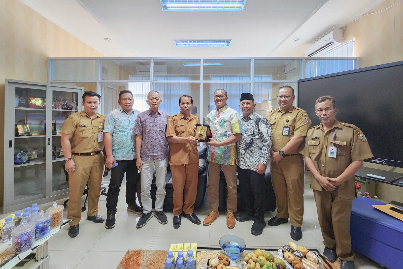 Hal 10 3 Klm Himbuan scaled