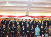 Puluhan Anggota DPRD Kabupaten Tapin Periode 2024-2029 Resmi Dilantik 9 Puluhan Anggota DPRD Kabupaten Tapin Periode 2024-2029 Resmi Dilantik