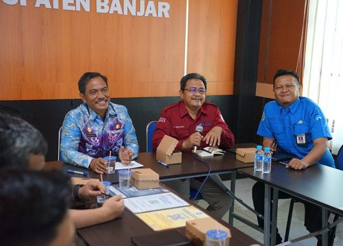 Hal 16 2 KLm Martapura Sosialisasi SPBE
