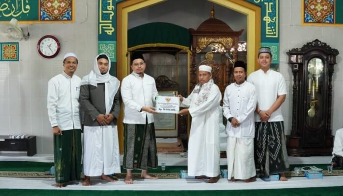 Bupati HST Safari Jumat di Masjid Al Mujahid Lok Besar, Ajak Masyarakat Shalat Berjamaah