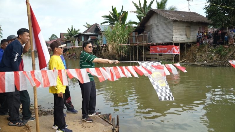 64 Bupati Cup Lomba Bakayuh Jukung 1 IMG 20240818 WA0049 e1723987997370