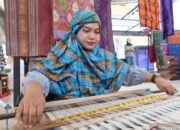 Merawat Wastra Tenun NTB dari Gempuran Zaman