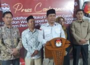 Tiga Pasang Balon Bupati dan Wabup Tabalong Siap Daftarkan Diri ke KPU 25 Tiga Pasang Balon Bupati dan Wabup Tabalong Siap Daftarkan Diri ke KPU