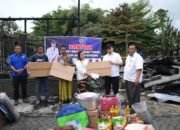 Bupati HST Serahkan Santunan Korban Kebakaran 26 Bupati HST Serahkan Santunan Korban Kebakaran