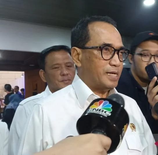 Menteri Perhubungan Budi Karya Setuju Status Ojek Online Diatur dalam UU 1 IMG 20240829 WA0044