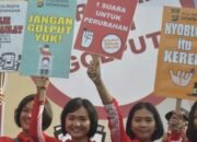 KPU Kalsel Targetkan Partisipasi Pemilih di Pilkada 85 Persen 29 KPU Kalsel Targetkan Partisipasi Pemilih di Pilkada 85 Persen