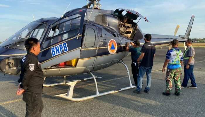 Beruntun Karhutla, BNPB Datangkan 4 Unit Heli ke Kalsel 3 1 Heli karhutla