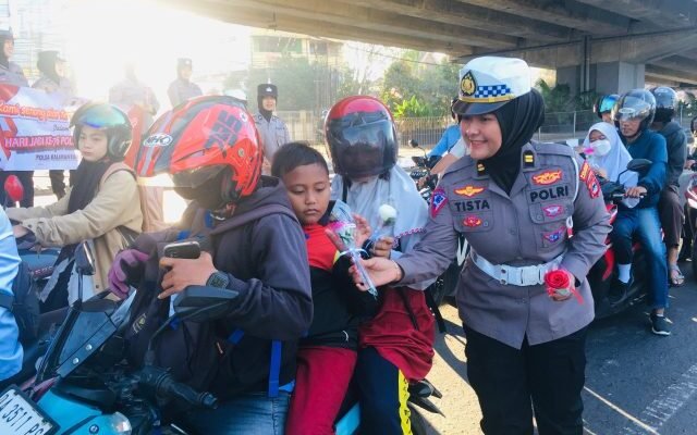 Hari Jadi Polwan ke 76, Polwan Polresta Banjarmasin Ajak Masyarakat Peduli Kamtibmas