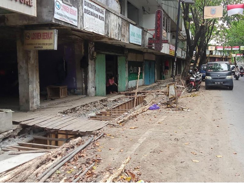 Menghadapi Musim Hujan Pekerjaan Drainase Diminta Tepat Waktu 1 10 HL Drainase