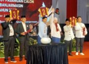 Kantongi Nomor Urut, Tiga Paslon Pilwali Banjarmasin Kompak Jalankan Pemilu Damai 24 Kantongi Nomor Urut, Tiga Paslon Pilwali Banjarmasin Kompak Jalankan Pemilu Damai