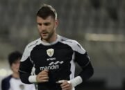 Maarten Paes Latihan Perdana Bersama Timnas Indonesia di Jeddah 7 Maarten Paes Latihan Perdana Bersama Timnas Indonesia di Jeddah