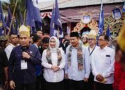 Pasangan Calon Wali Kota Lisa-Wartono Bertekad Wujudkan Banjarbaru Bersosial dan Berbudaya 30 Pasangan Calon Wali Kota Lisa-Wartono Bertekad Wujudkan Banjarbaru Bersosial dan Berbudaya