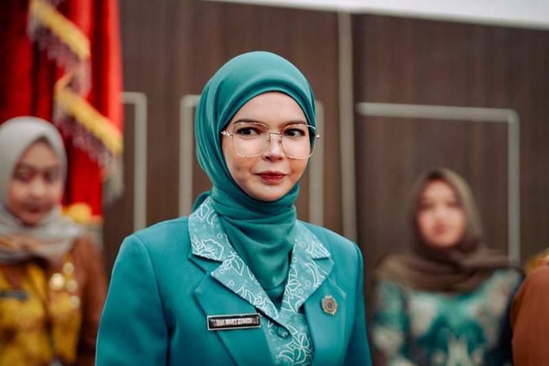 Pemko Banjarbaru Dukung Pemberdayaan Perempuan Lewat 40 Lulusan 1 Hal 10 3 KLm BJB 2 3