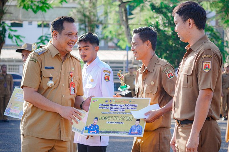 Hal 10 3 KLm BJb 1 1